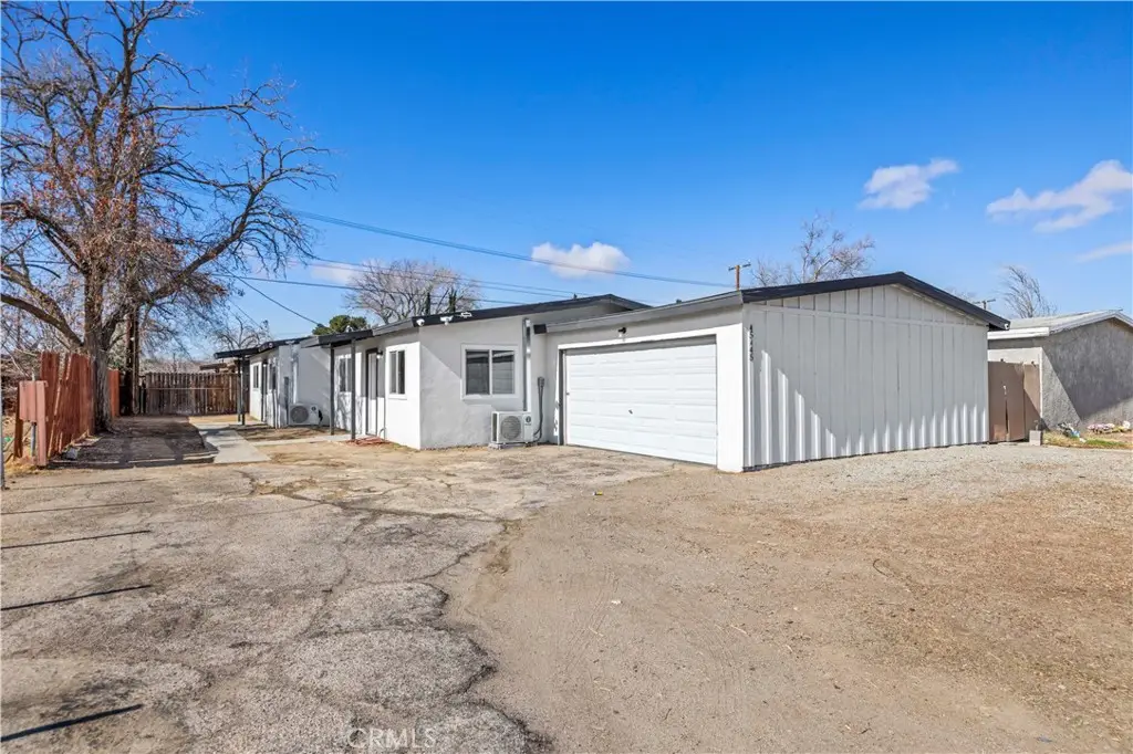 45445 Cedar Ave., Lancaster, CA 93534 - #1