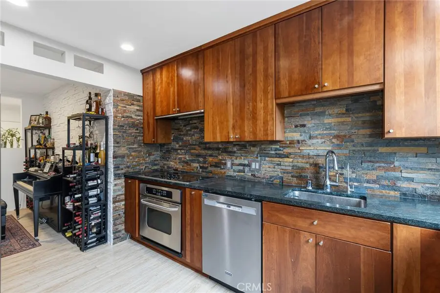 8701 Delgany Avenue #110, Playa Del Rey, CA 90293 - #2