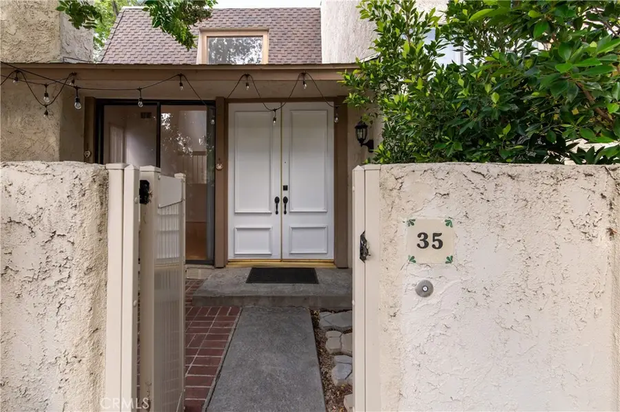 6121 Shoup Avenue #35, Woodland Hills, CA 91367 - #2