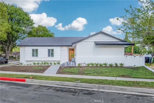 15955 Londelius Street, North Hills, CA 91343