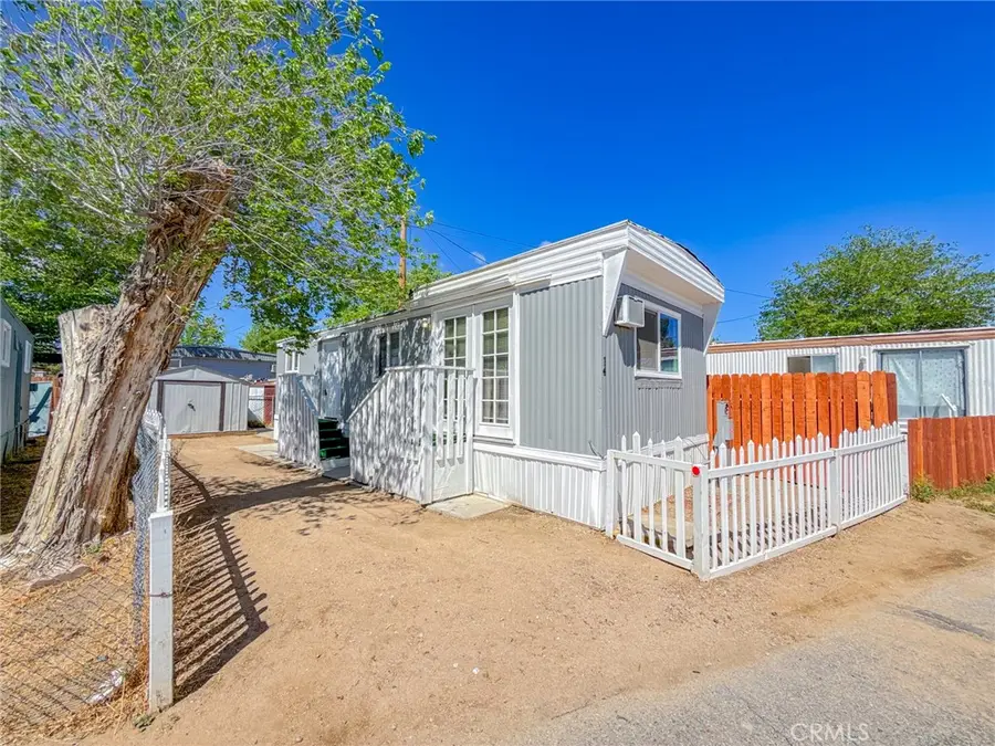 1258 W Rosamond Boulevard #14, Rosamond, CA 93560 - #2