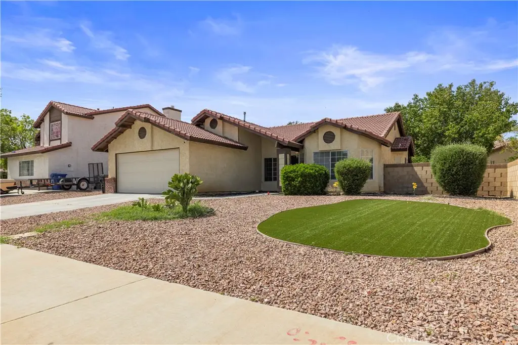 43711 16th E, Lancaster, CA 93535 - #1