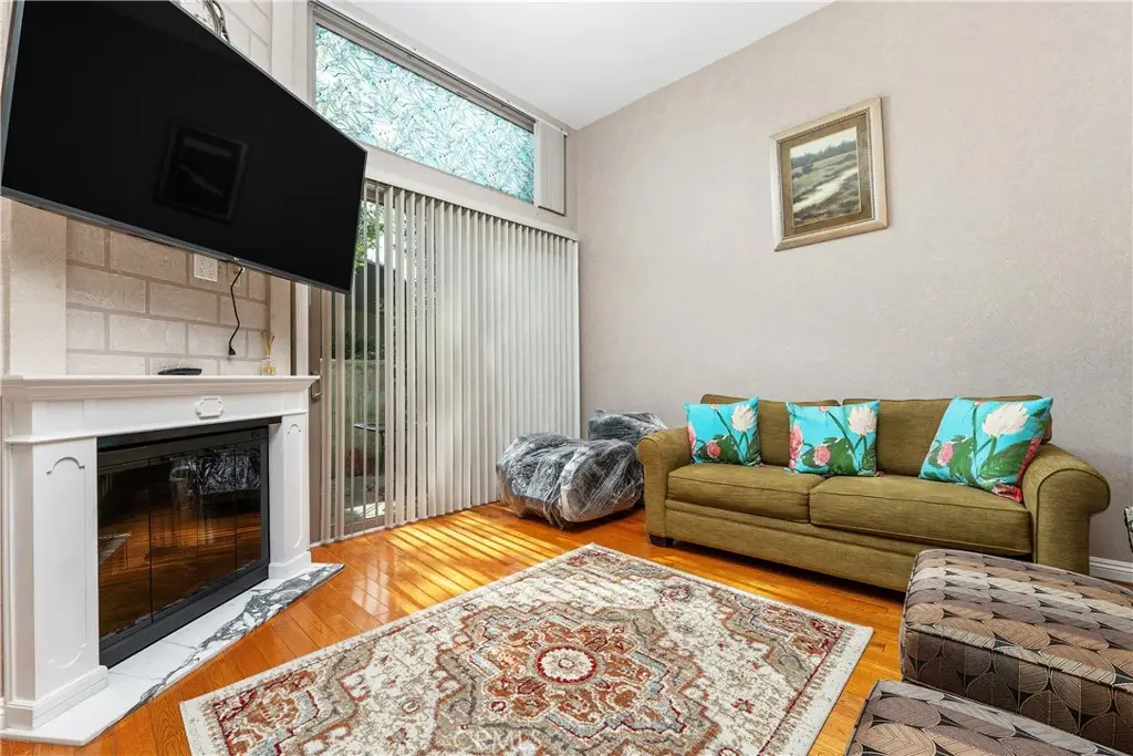 6201 Shoup #75, Woodland Hills, CA 91367 - #1