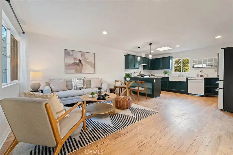 1637 N Alvarado Street, Los Angeles, CA 90026 - #3