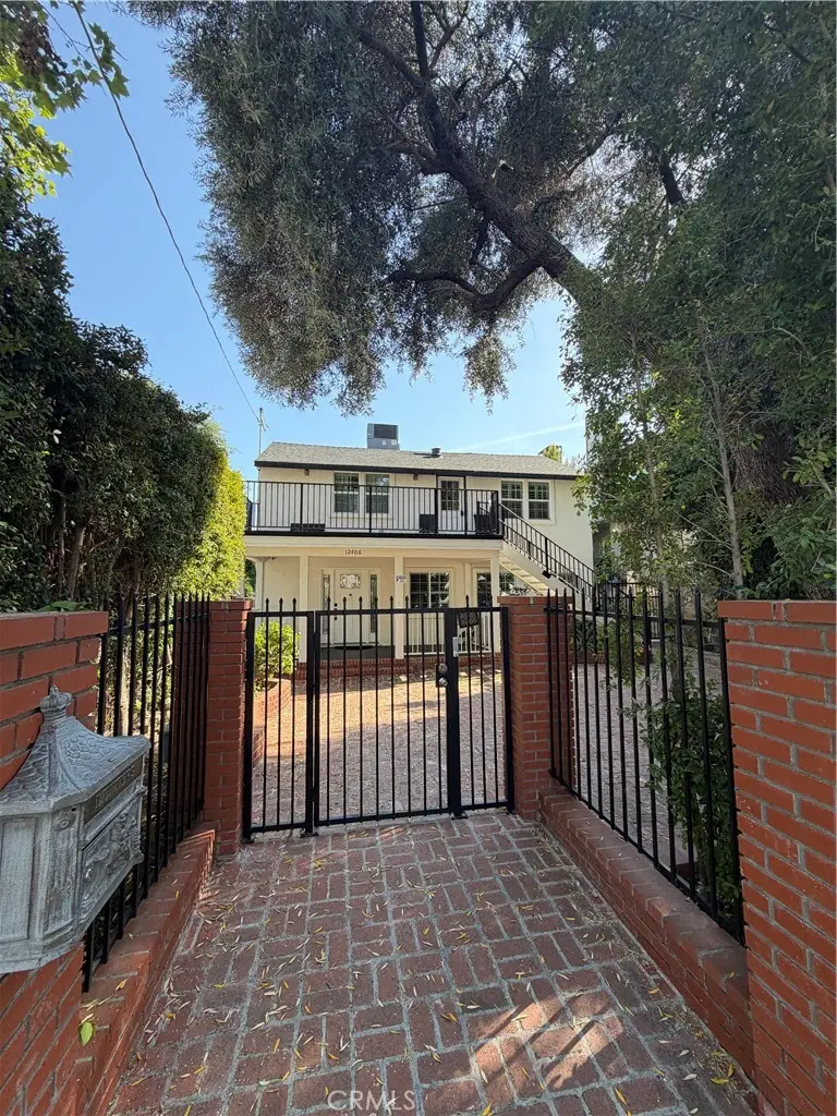 12406 Magnolia, Valley Village, CA 91607 - #2