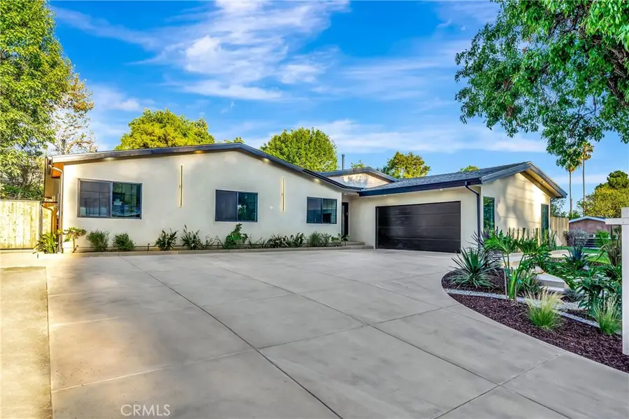 5534 Pattilar Avenue, Woodland Hills, CA 91367 - #2