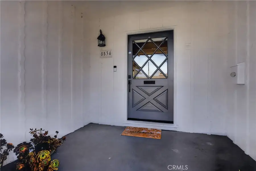 8534 Bothwell, Northridge, CA 91324 - #2
