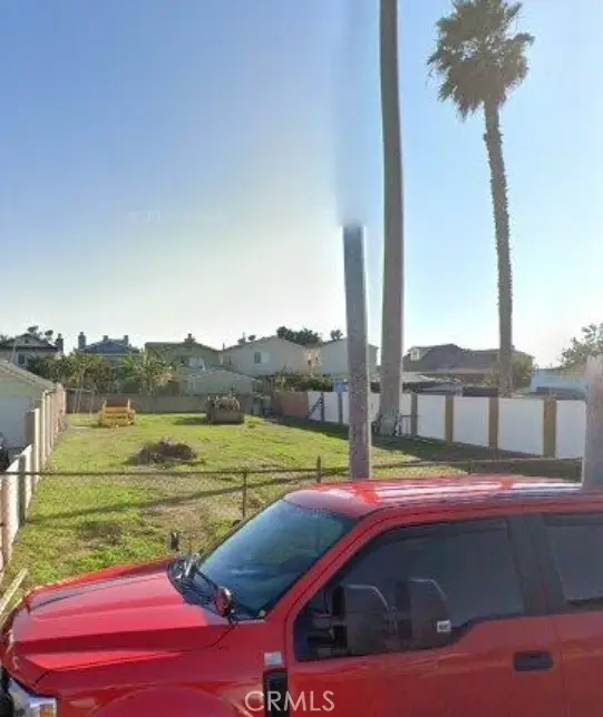 624 E Pacific, Carson, CA 90745