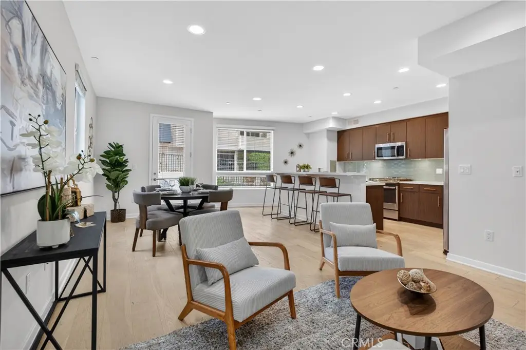 11912 Laurelwood Dr. #101, Studio City, CA 91604 - #1
