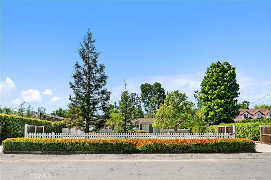 5823 Lubao Avenue, Woodland Hills, CA 91367 - #2