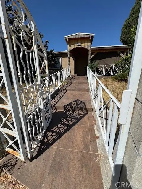 8149 Alcove, North Hollywood, CA 91605 - #3