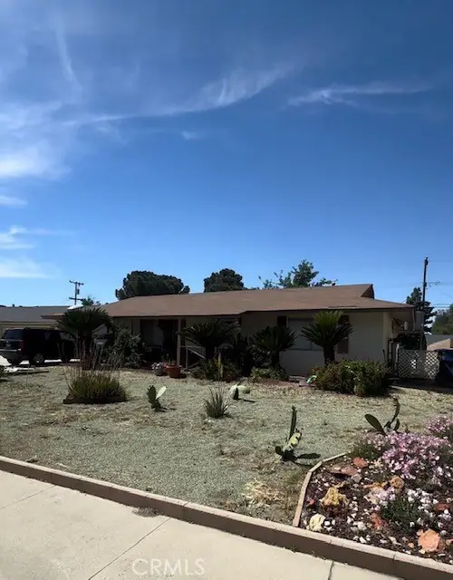 913 Cherry Hills Drive, Bakersfield, CA 93309