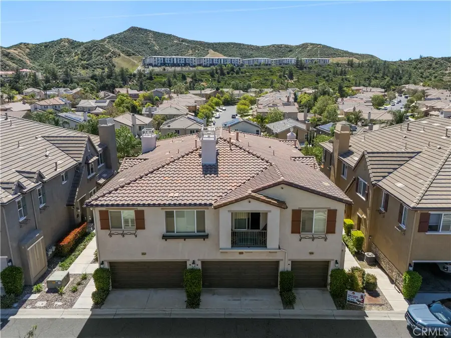 19354 Laroda Lane #165, Saugus, CA 91350 - #3