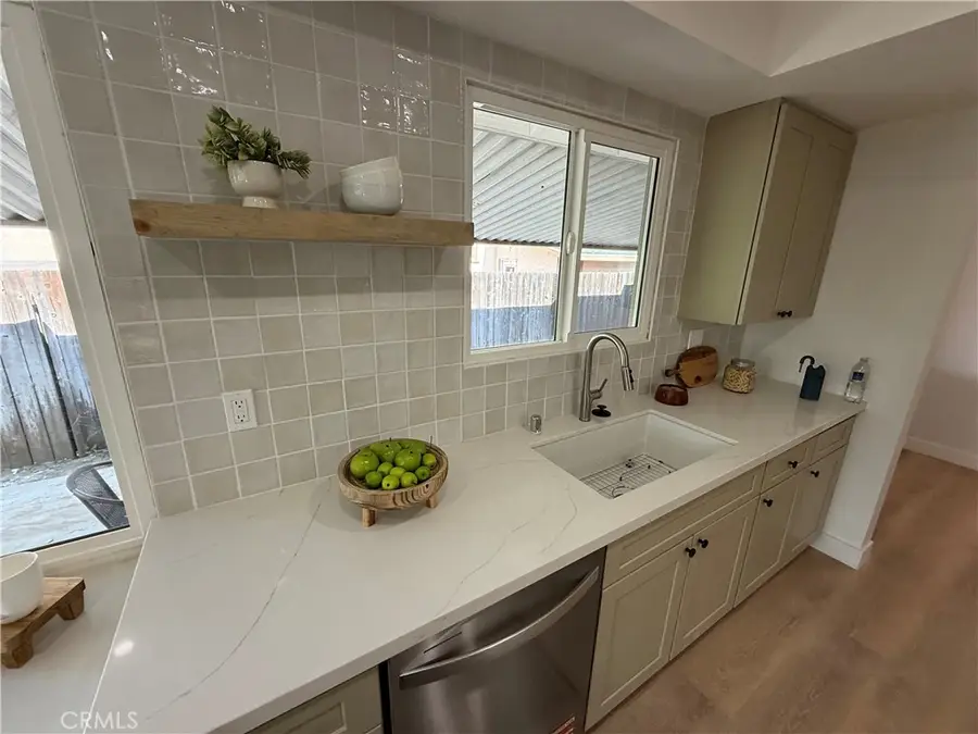 10579 Lev Ave, San Fernando, CA 91345 - #3