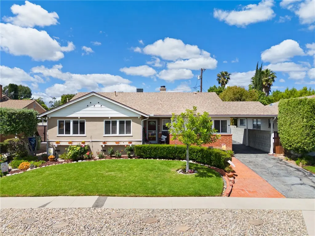 6347 Bovey Avenue, Tarzana, CA 91335 - #1