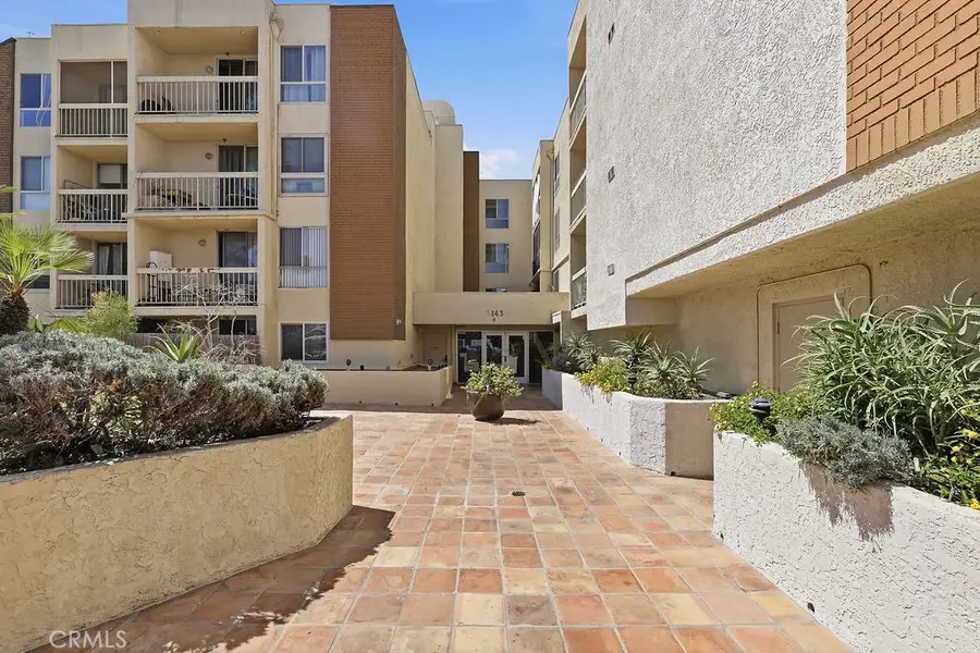 5143 Bakman #104, North Hollywood, CA 91601 - #2