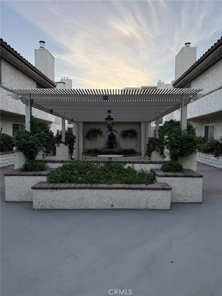 5255 Zelzah Avenue #302, Encino, CA 91316 - #1