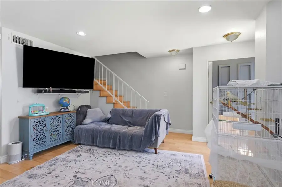 19231 Sherman Way #1, Reseda, CA 91335 - #2