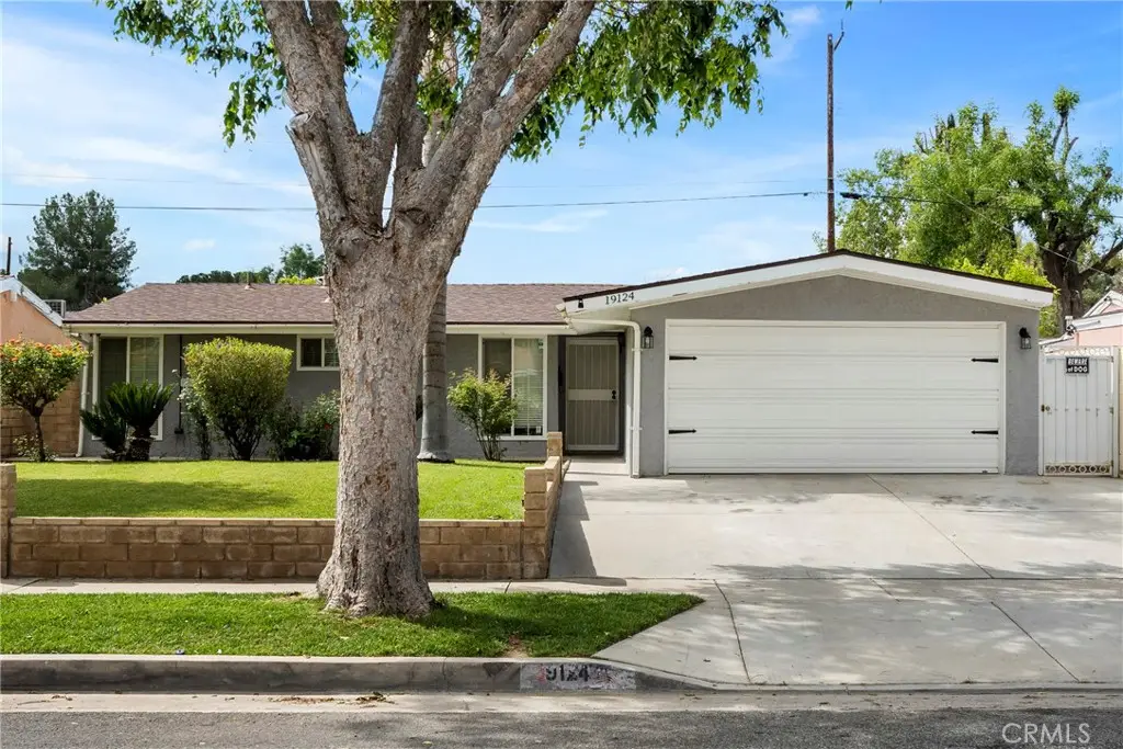 19124 Drycliff Street, Canyon Country, CA 91351 - #1