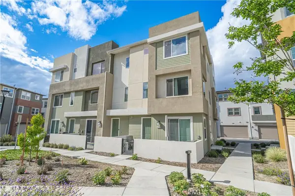 27154 Valley Oak Place, Valencia, CA 91381