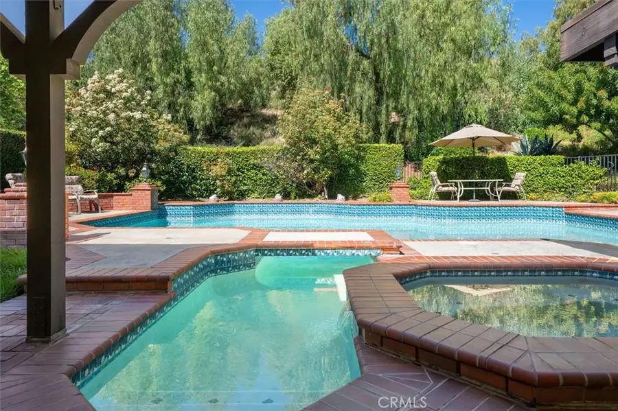 28239 Timothy Drive, Saugus, CA 91350 - #2