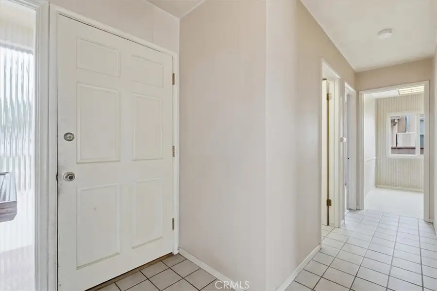9610 Natick, North Hills, CA 91343 - #3