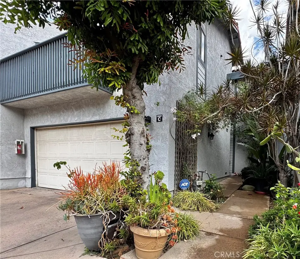 20607 Roscoe Blvd #C, Winnetka, CA 91306 - #1