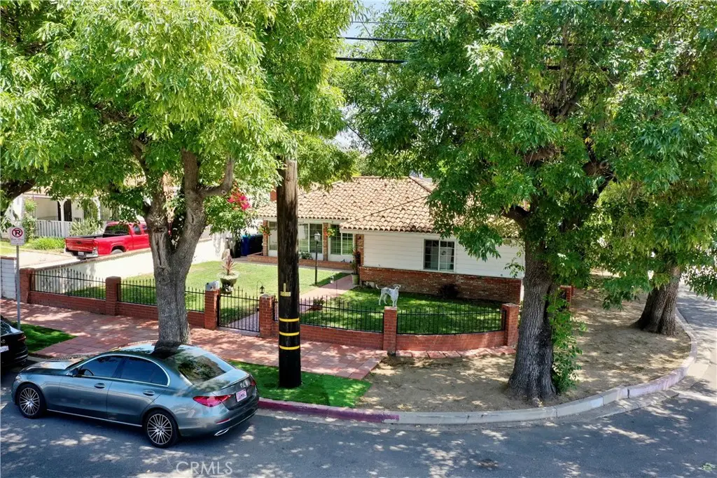 13888 Hubbard, Sylmar, CA 91342 - #1