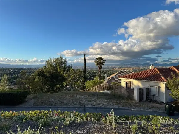 23808 Bella Vista, Newhall, CA 91321