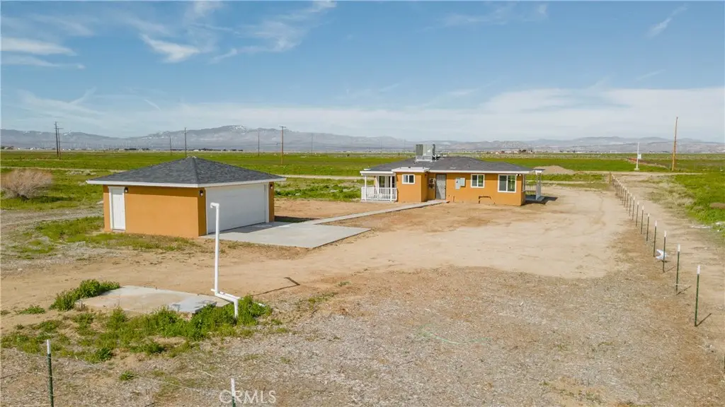 49040 70th W, Lancaster, CA 93536 - #1