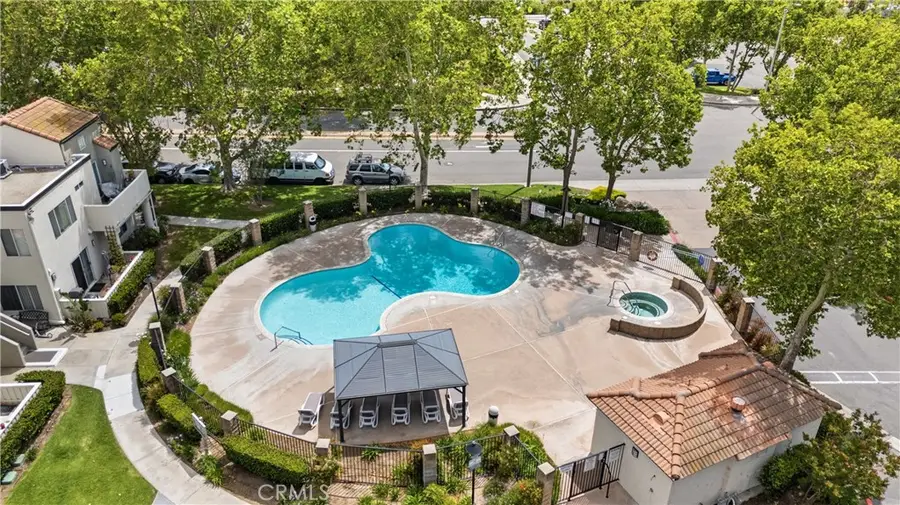 24465 Valle Del Oro #101, Newhall, CA 91321 - #3
