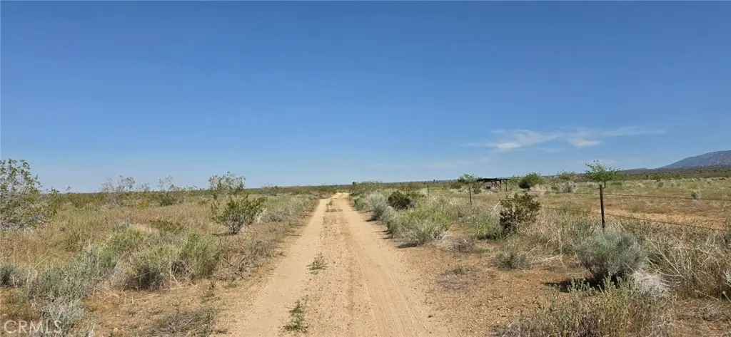 0 175th St E W10, Llano, CA 93591 - #1