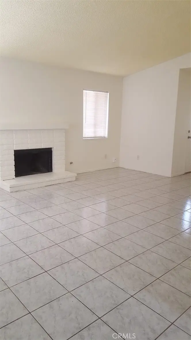 3212 East Avenue S1, Palmdale, CA 93550 - #3