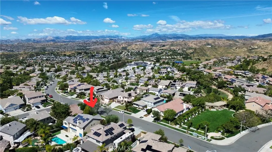 21922 Crestline, Saugus, CA 91390 - #3