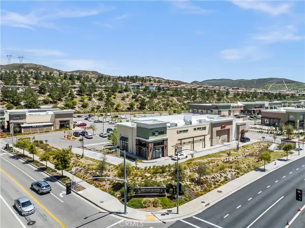 19527 Opal Lane, Saugus, CA 91350