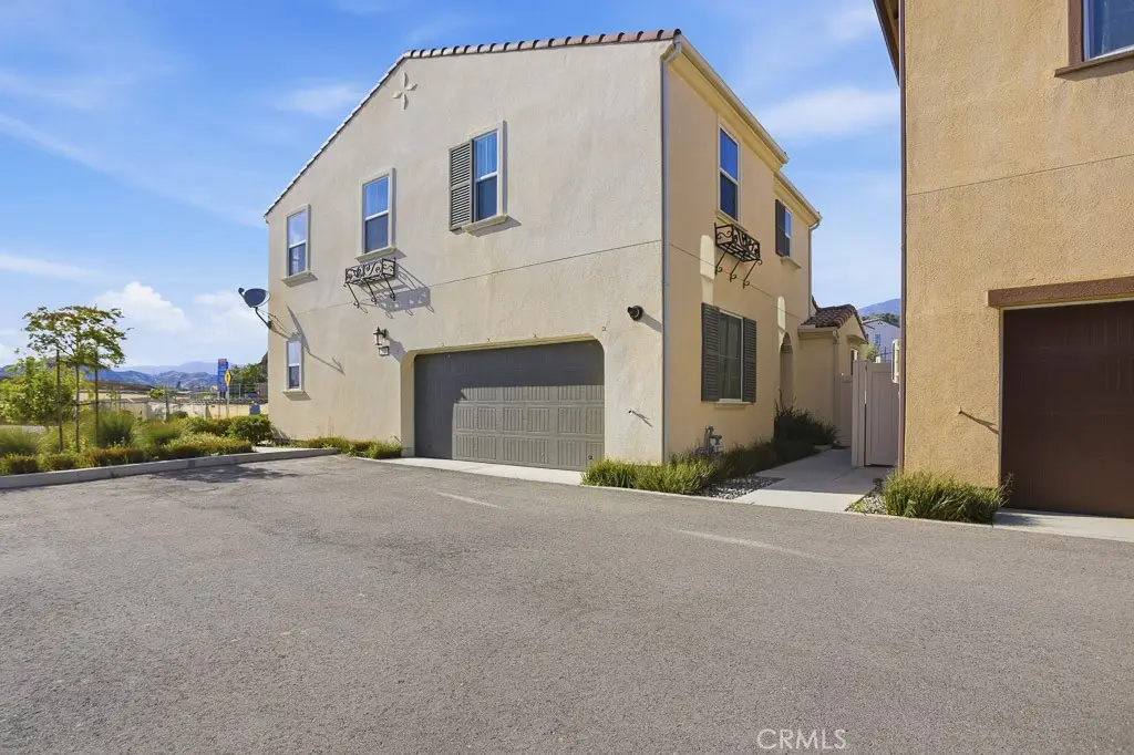 570 Jubilee Place, Santa Paula, CA 93060 - #1