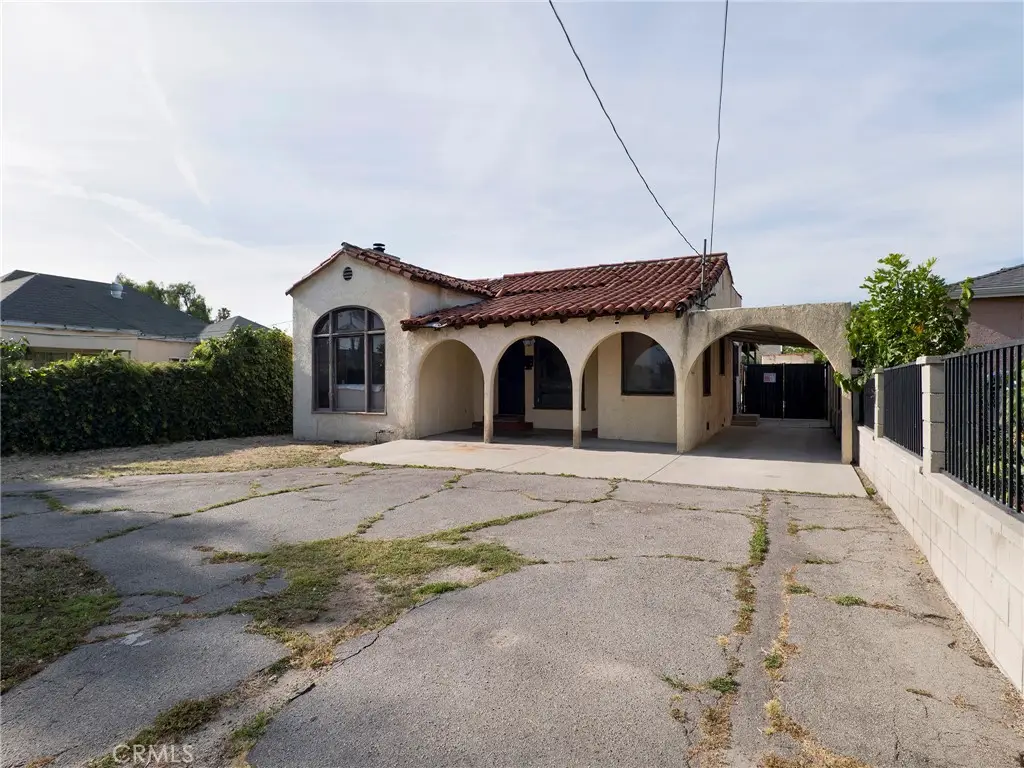 12019 Saticoy, North Hollywood, CA 91605 - #1