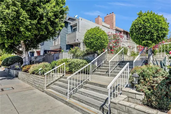 20235 Keswick Street #213, Winnetka, CA 91306