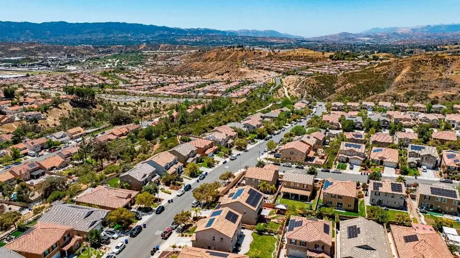 20251 Dorothy, Saugus, CA 91350 - #2