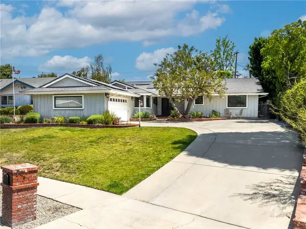 5704 Larryan Drive, Woodland Hills, CA 91367