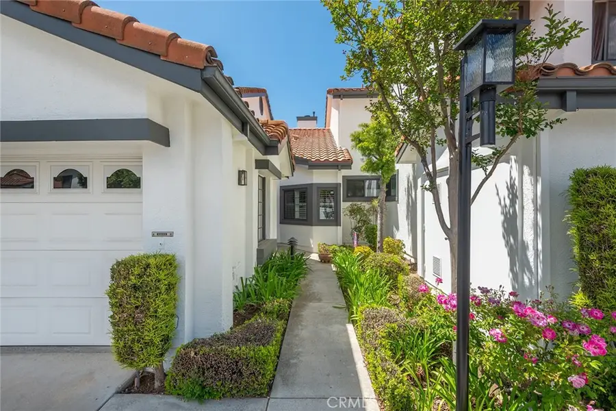 349 Scanno Drive, Oak Park, CA 91377 - #2
