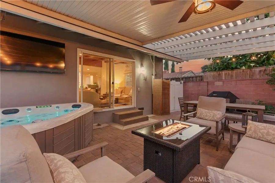 17955 Archwood, Reseda, CA 91335 - #2