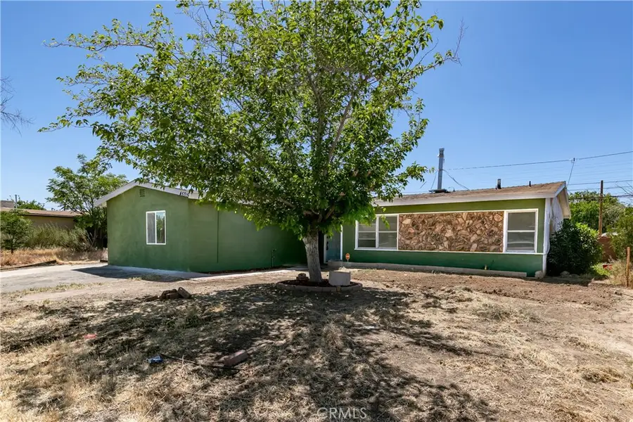 45315 Genoa, Lancaster, CA 93534 - #2