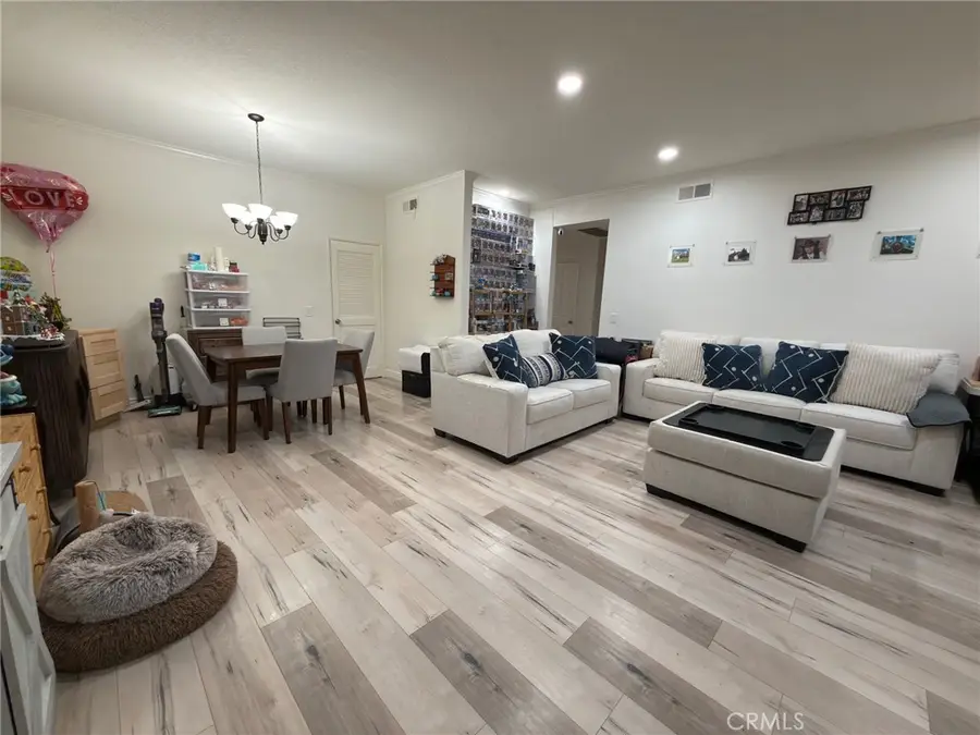 13214 Moorpark Street #108, Sherman Oaks, CA 91423 - #3