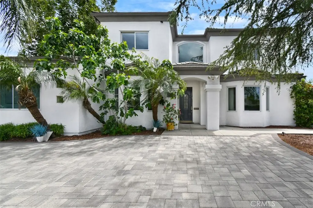 17846 Palora, Encino, CA 91316 - #1