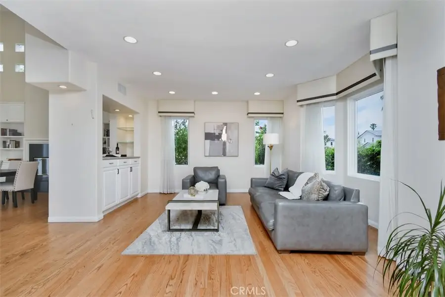 17846 Palora, Encino, CA 91316 - #3