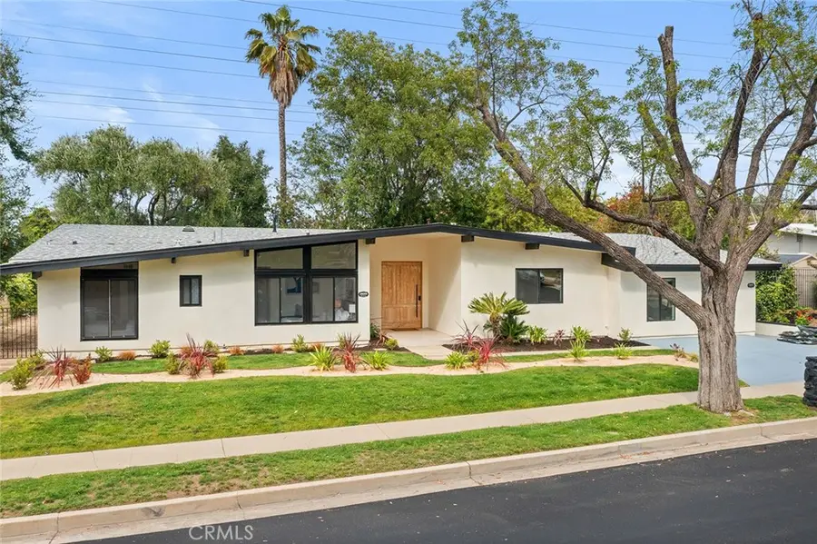 18653 Palomino Drive, Tarzana, CA 91356 - #2