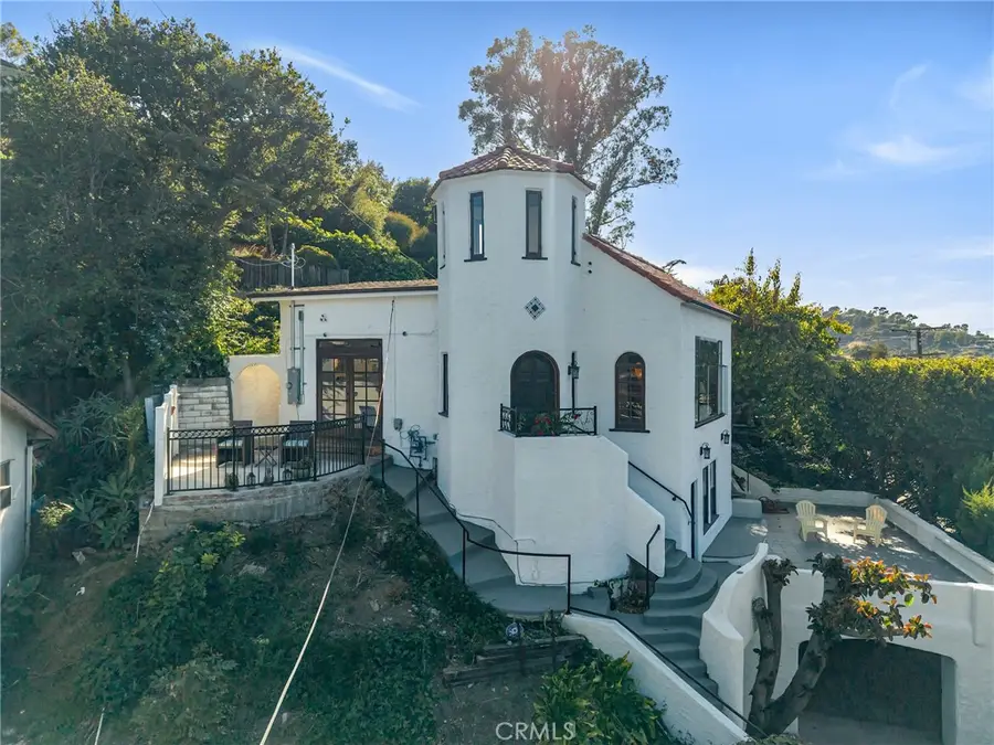 7166 Woodrow Wilson, Los Angeles, CA 90068 - #2