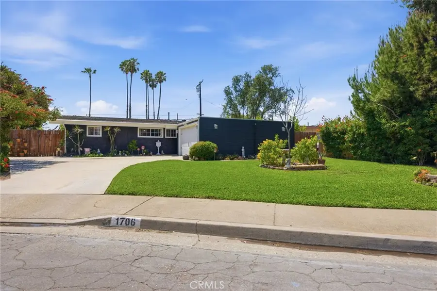 1706 Central, Fullerton, CA 92831 - #2