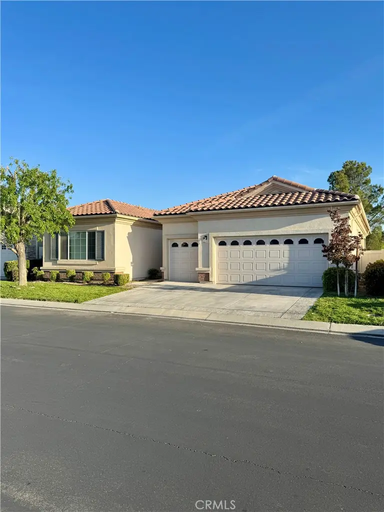 19533 Vermillion, Apple Valley, CA 92308 - #1